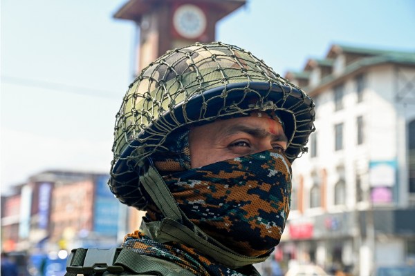Натискането на Кашмир в Индия продължава четири години след отмяната на член 370