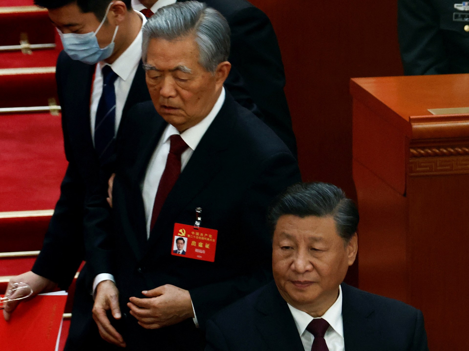 « Je ne me sens pas bien » : l’ancien dirigeant chinois quitte le congrès du parti |  actualité politique