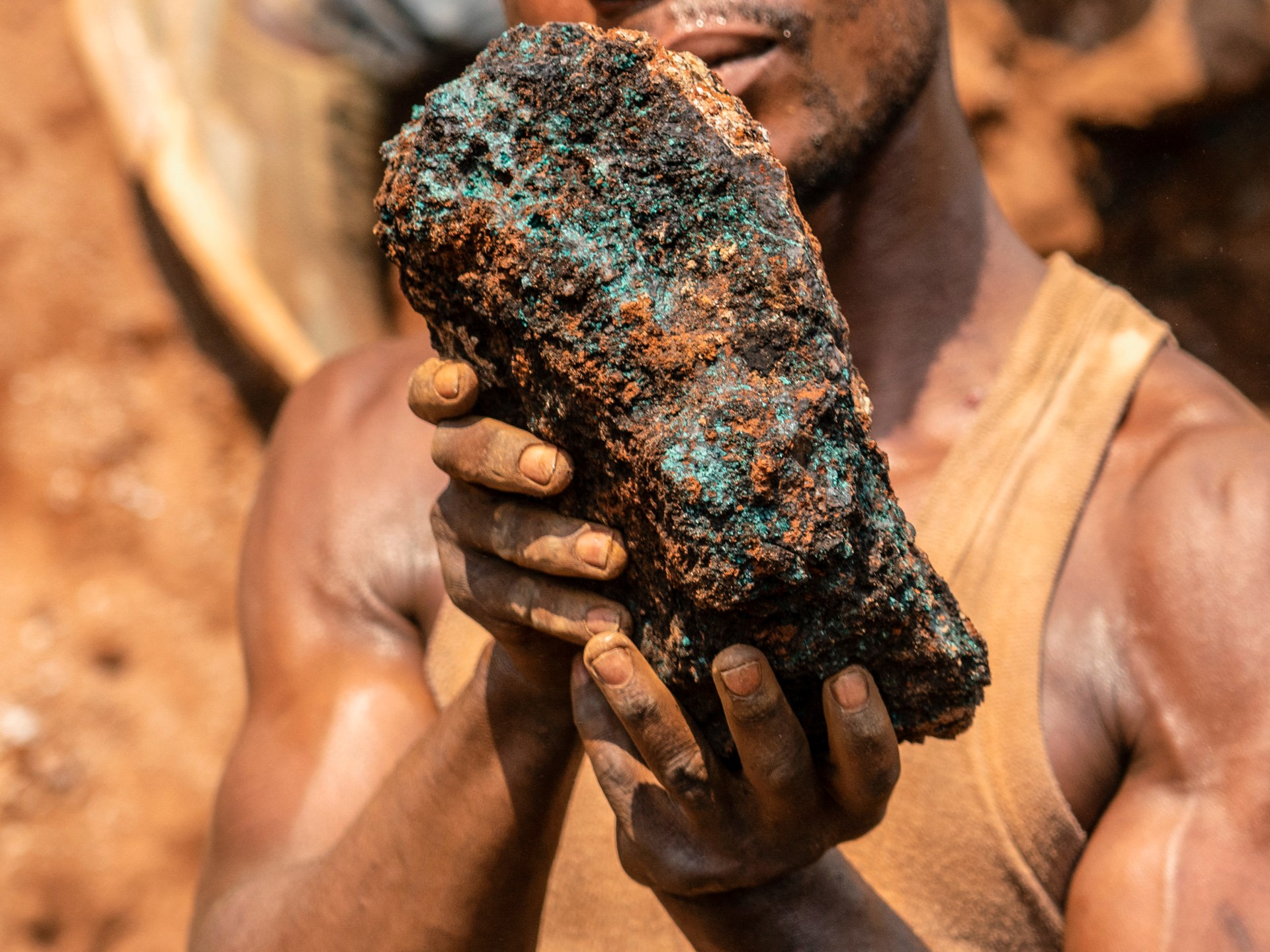 photos-dr-congo-s-faltering-fight-against-illegal-cobalt-mines
