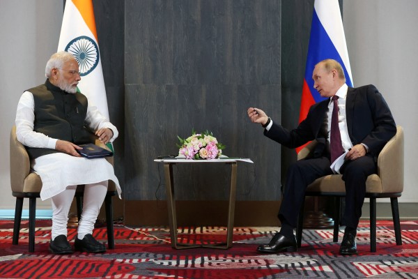 Путин потвърждава отсъствието на Г-20 на Моди, поздравява Индия за кацането на Луната