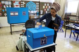 Israeli woman votes