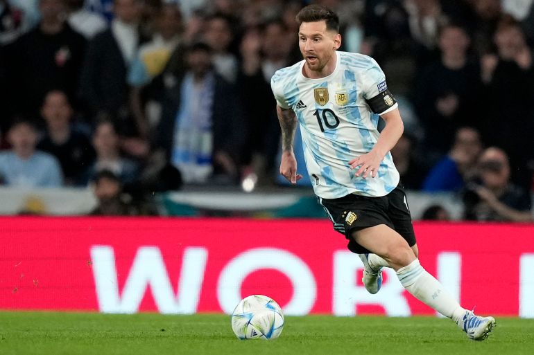 Argentina's Lionel Messi controls the ball during the Finalissima soccer match between Italy and Argentina at Wembley Stadium in London , Wednesday, June 1, 2022. (AP photo/Frank Augstein)
