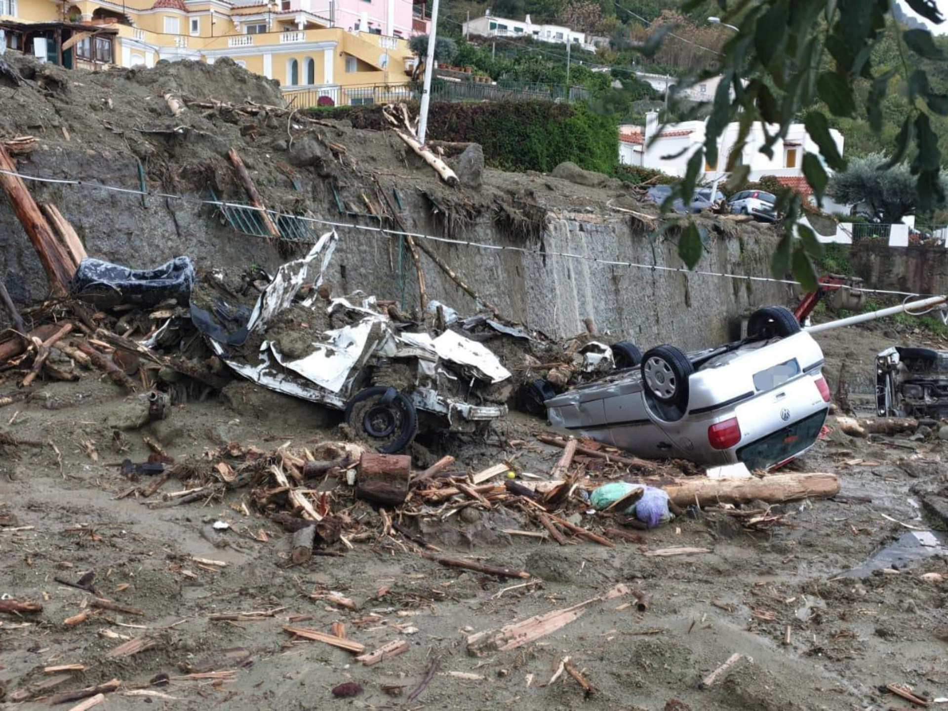 Italy rescuers seek for a dozen lacking after lethal landslide