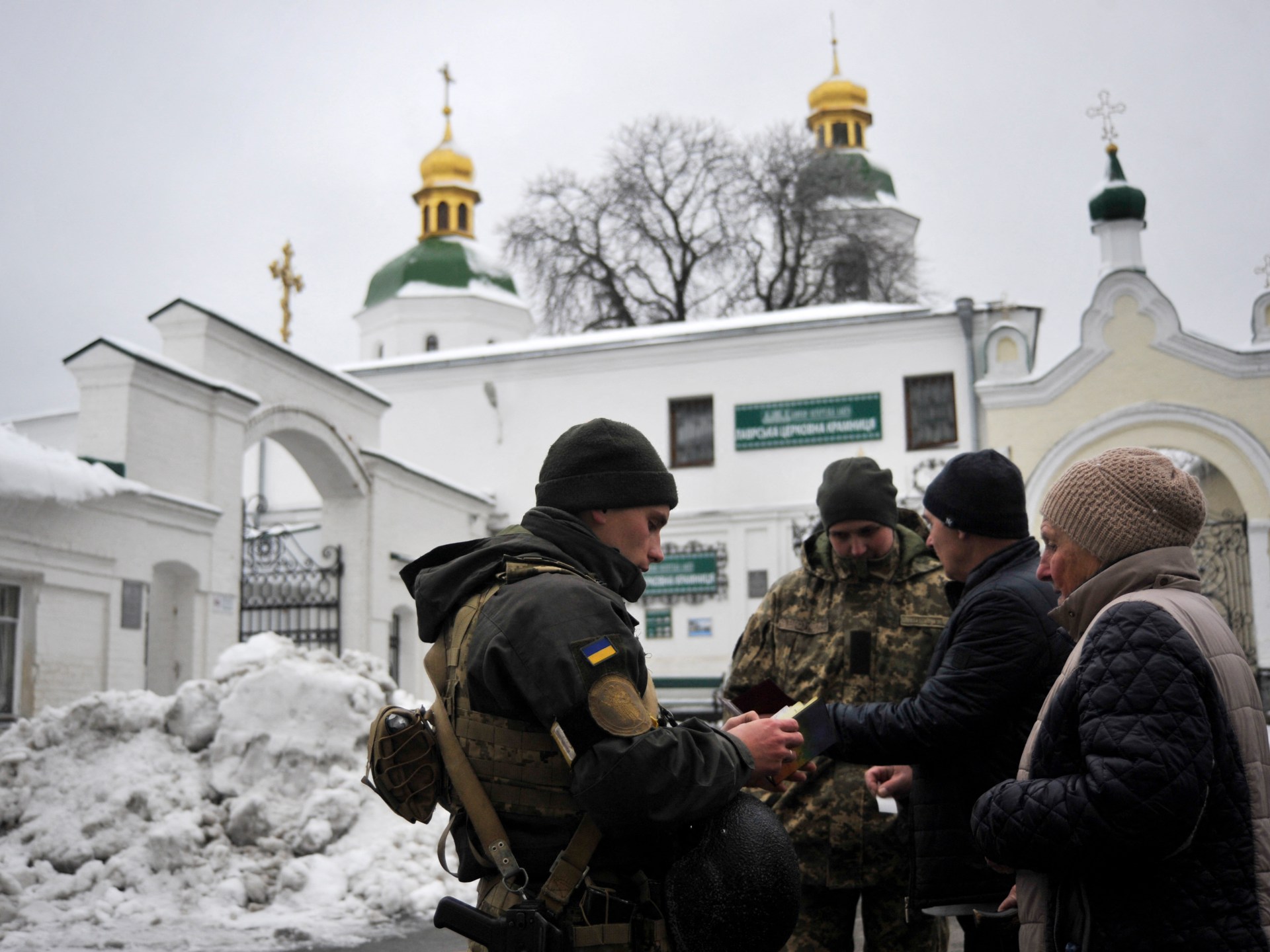 Украина ограничит деятельность религиозных групп, связанных с Россией |  Российско-украинские военные новости