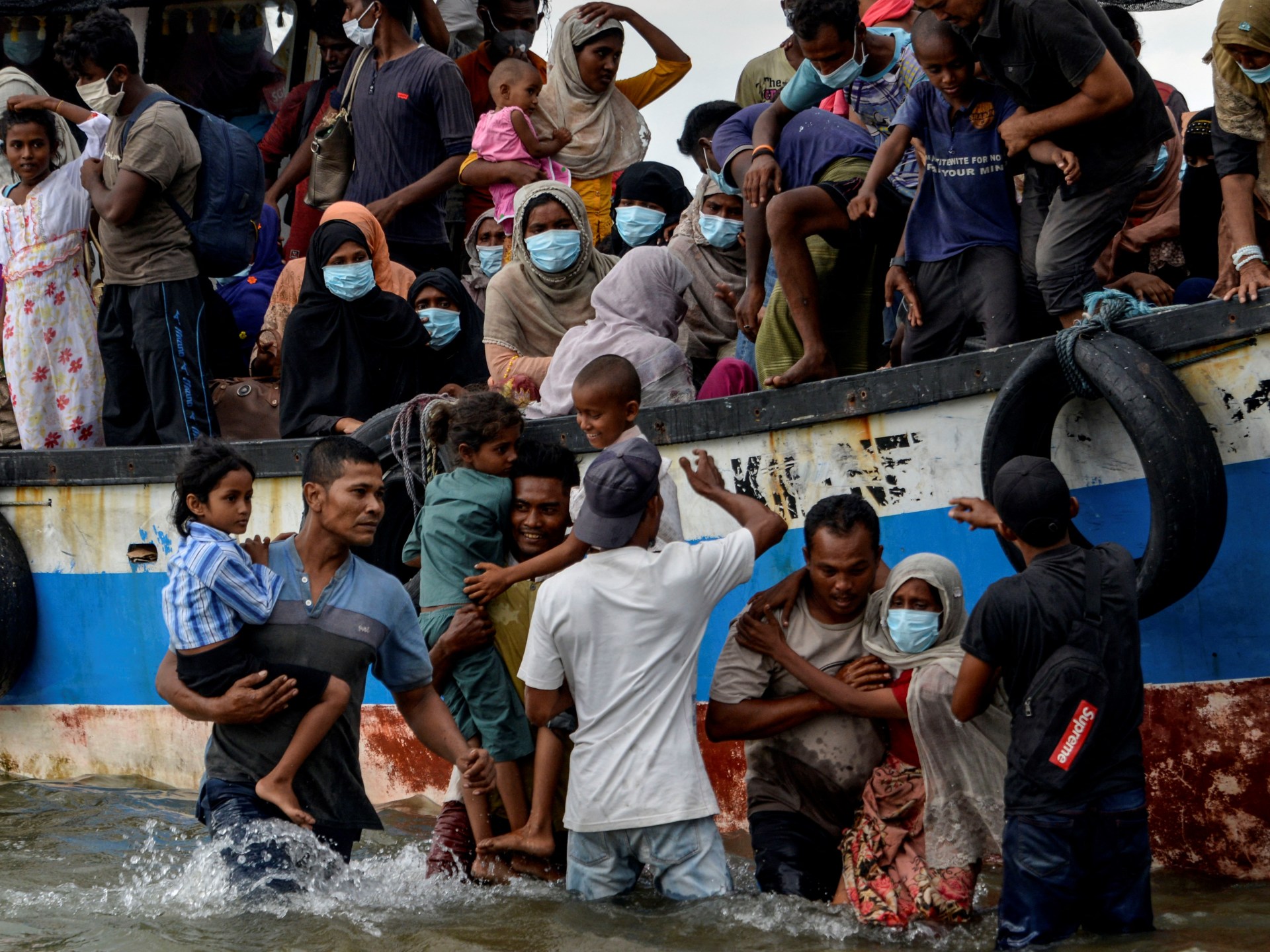 ‘We’re dying here’: Rohingya refugees on boat adrift for weeks