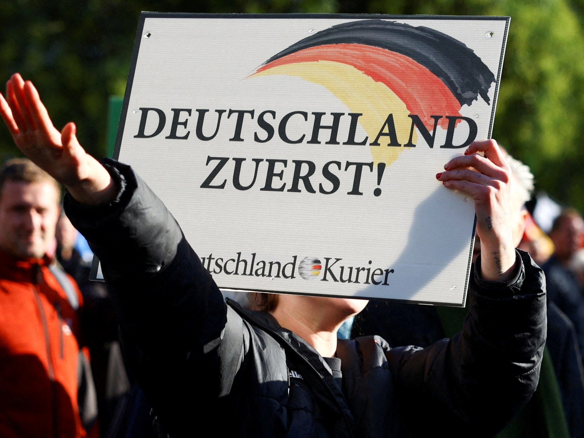 Könnte die rechtsextreme AfD Deutschlands Lebenshaltungskostenkrise bewaffnen?  |  Geschäft und Wirtschaft