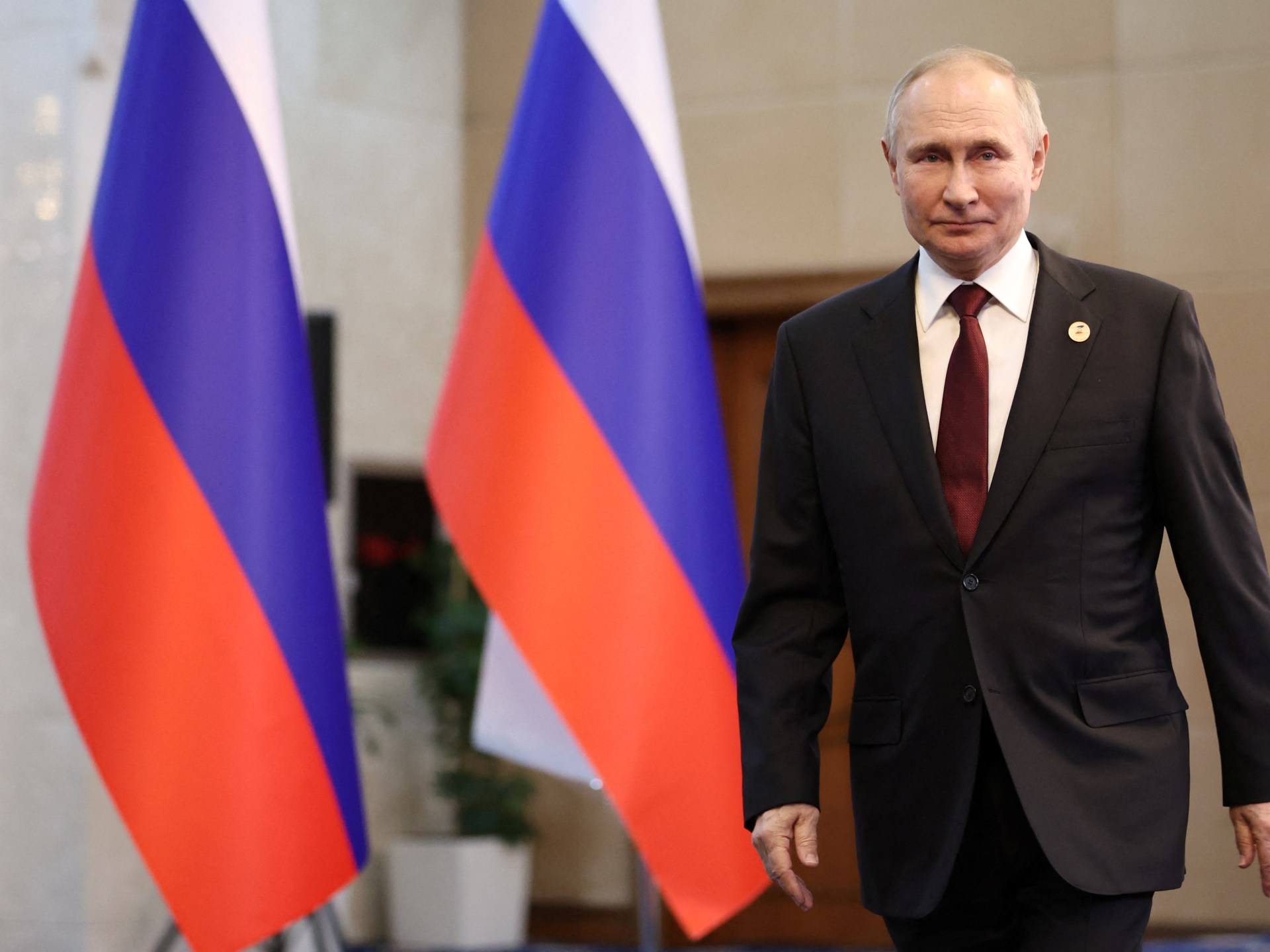 Putin threatens oil manufacturing cuts over worth cap