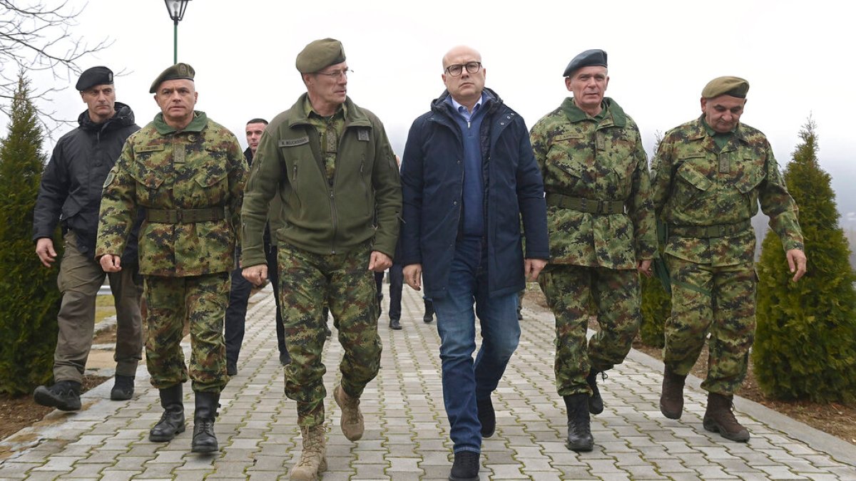 Serbian troops on the border with Kosovo in a state of “combat readiness” |  Conflict news