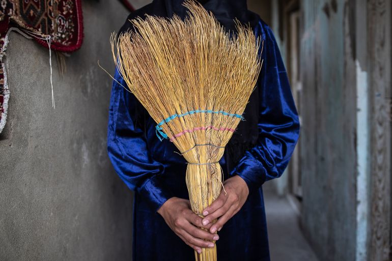 Afghan girls banned from school