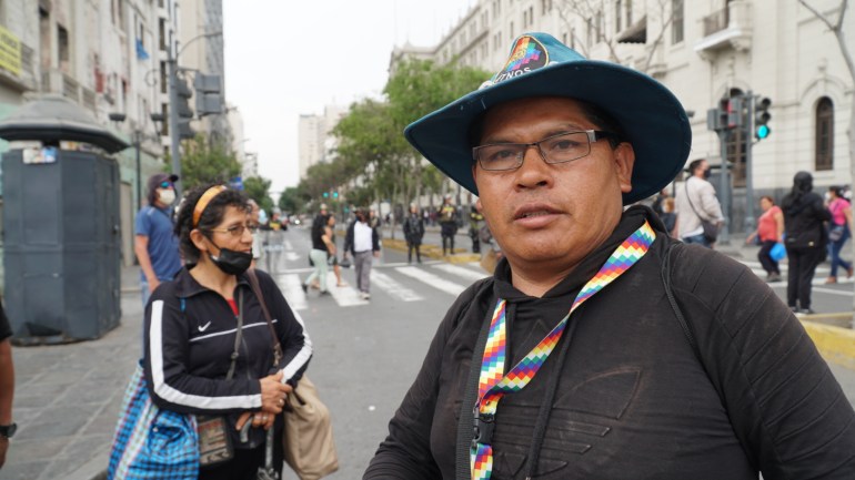 Le manifestant péruvien Enrique Salazar à Lima