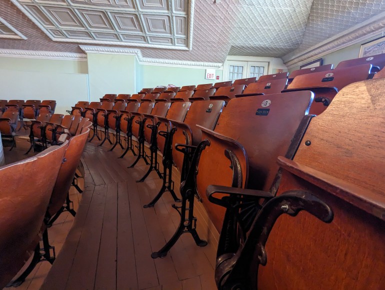 Zetels in het Opera House, Derby Line, Vermont