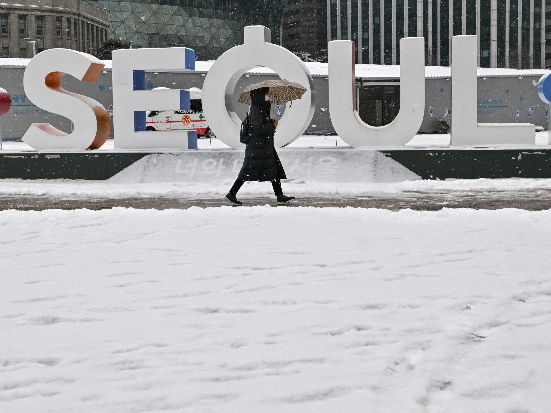 South Korea’s capital weathers snowstorm as cold spell bites