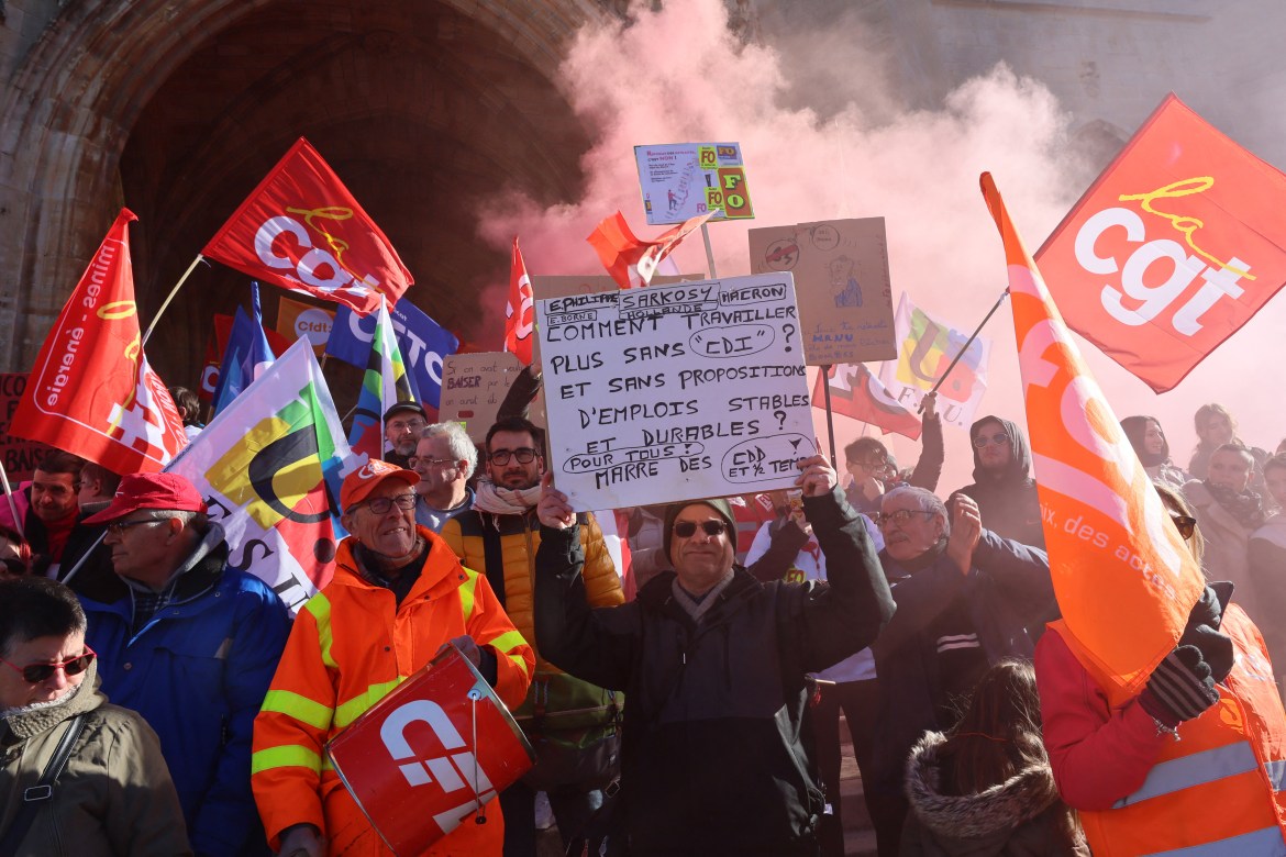 Protests hit France in round 2 of pension battle