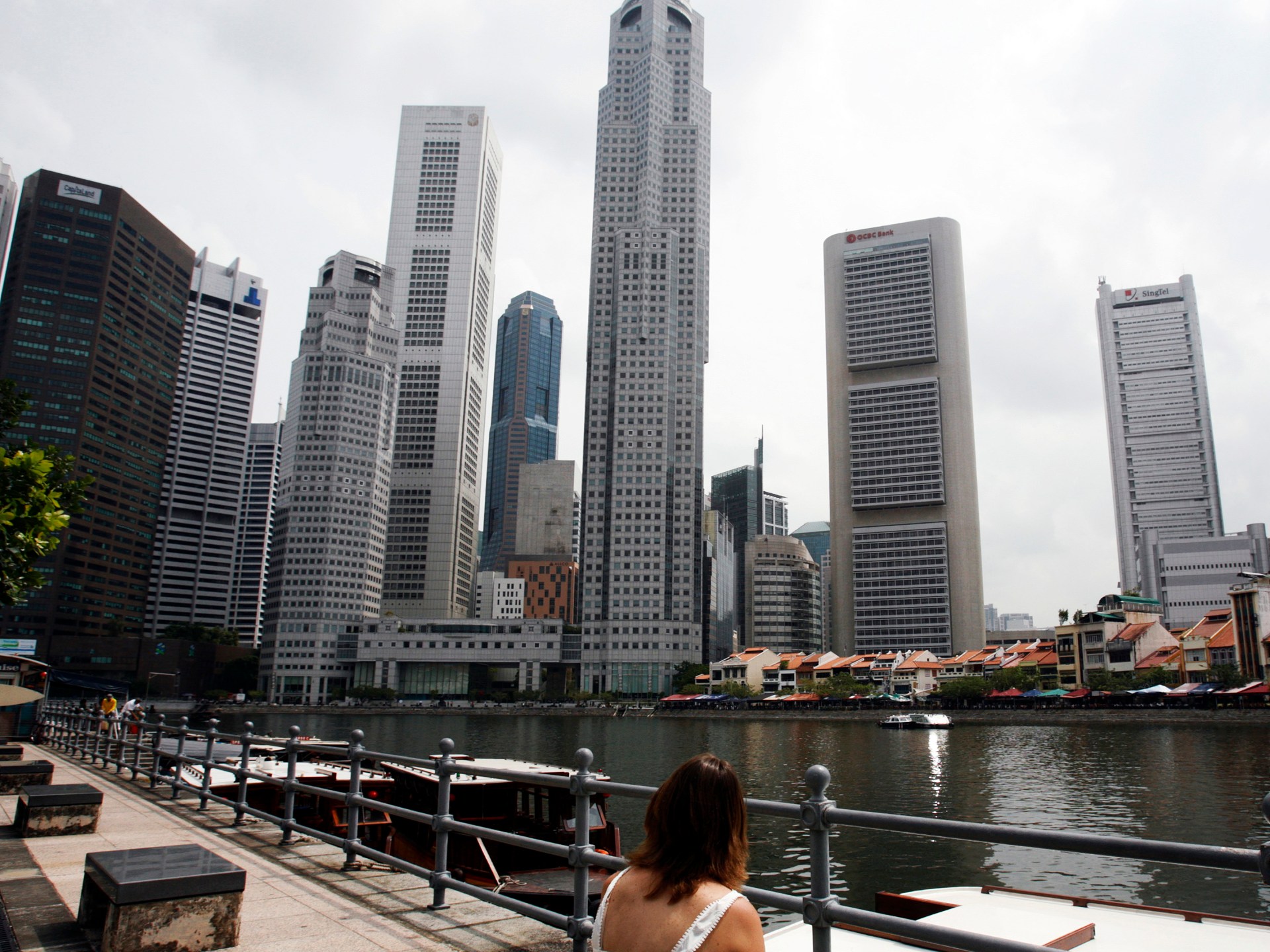 Singapore’s economy beats forecasts with 3.8% growth in 2022 | Business and Economy