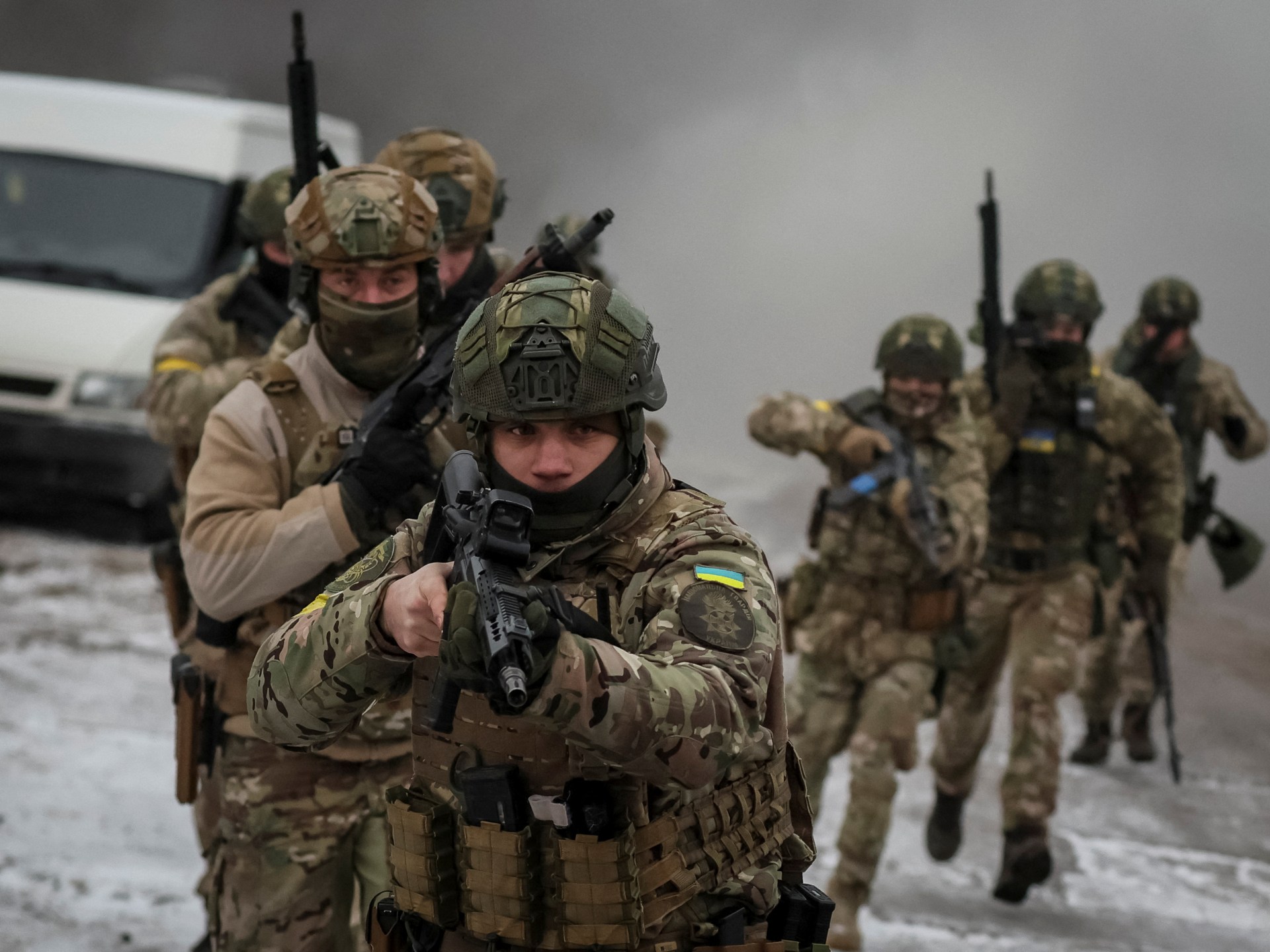 Začátek stránky Ukrajinští a američtí vojenští vůdci se setkávají, aby prodiskutovali „naléhavé potřeby“ |  Zprávy o válce mezi Ruskem a Ukrajinou