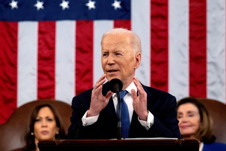 Biden gives a State of the Union address, against the backdrop of the US flag