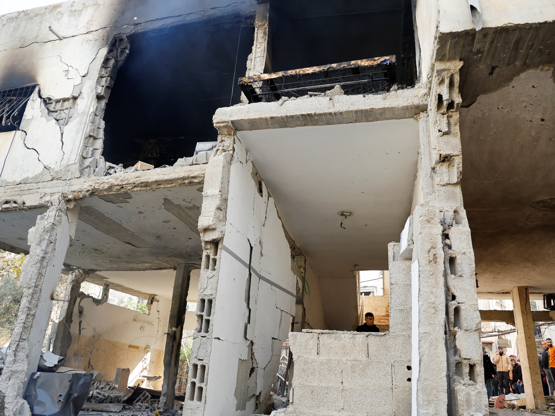 Photos: Israeli troops kill nine Palestinians in Jenin raid