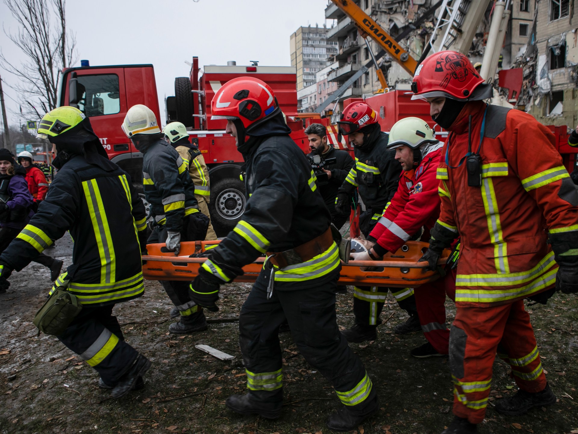 Rescue hopes fade after Russian assault on Dnipro condominium block