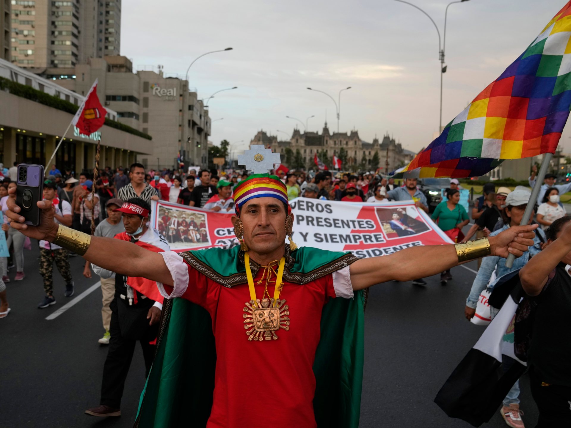 Peru pulls ambassador from Honduras amid regional criticism
