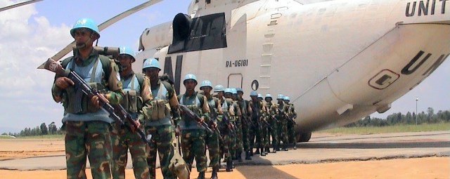 One peacekeeper killed in DRC after UN chopper comes under fire