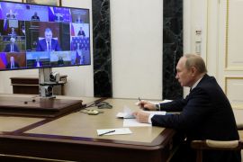 Russian President Vladimir Putin chairs a meeting with government members via a video link in Moscow, Russia November 3, 2022. Sputnik/Mikhail Metzel/Pool via REUTERS ATTENTION EDITORS - THIS IMAGE WAS PROVIDED BY A THIRD PARTY.
