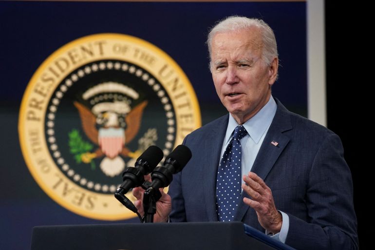 hvid kaos bleg Biden says flying objects likely tied to private sector, research | Joe Biden  News | Al Jazeera