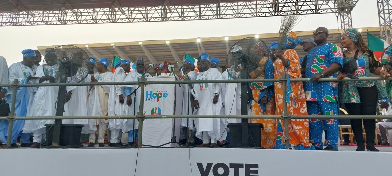 Chieftains of the ruling All Progressives Congress stand at a rally on February 21, 2023 in Lagos, Nigeria 