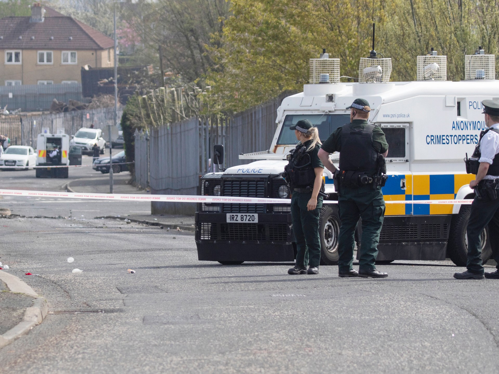 Polisi Irlandia Utara mencurigai IRA Baru di balik penembakan detektif |  Berita