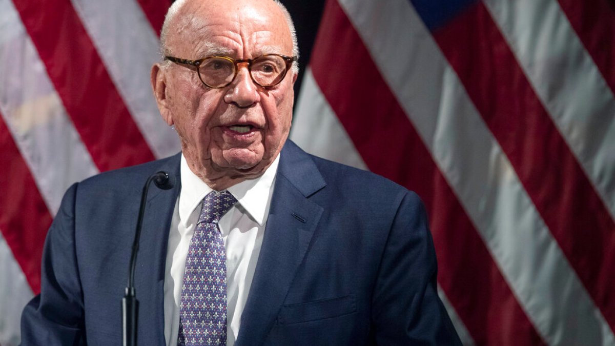 Rupert Murdoch mengatakan pembawa acara Fox TV ‘mendukung’ klaim pemilu palsu |  Berita Howe