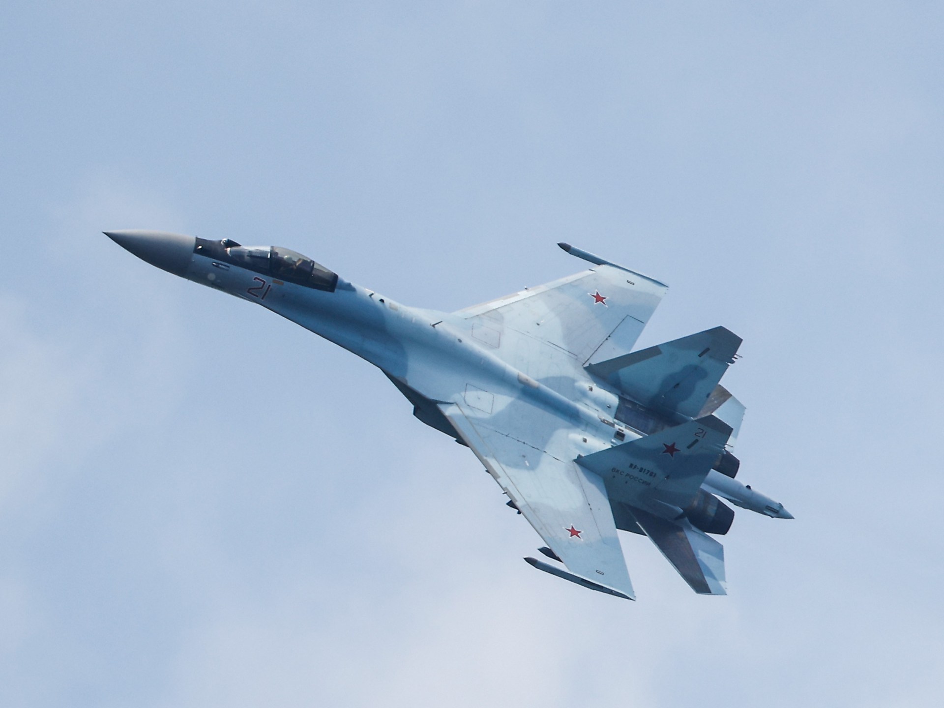 Русия казва, че техният изтребител е излетял, докато американски бомбардировачи B-52 летят над Балтийско море |  конфликтни новини