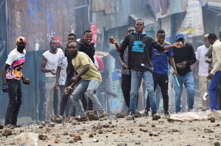 Kenya menjatuhkan dakwaan terhadap anggota parlemen oposisi atas protes |  Berita