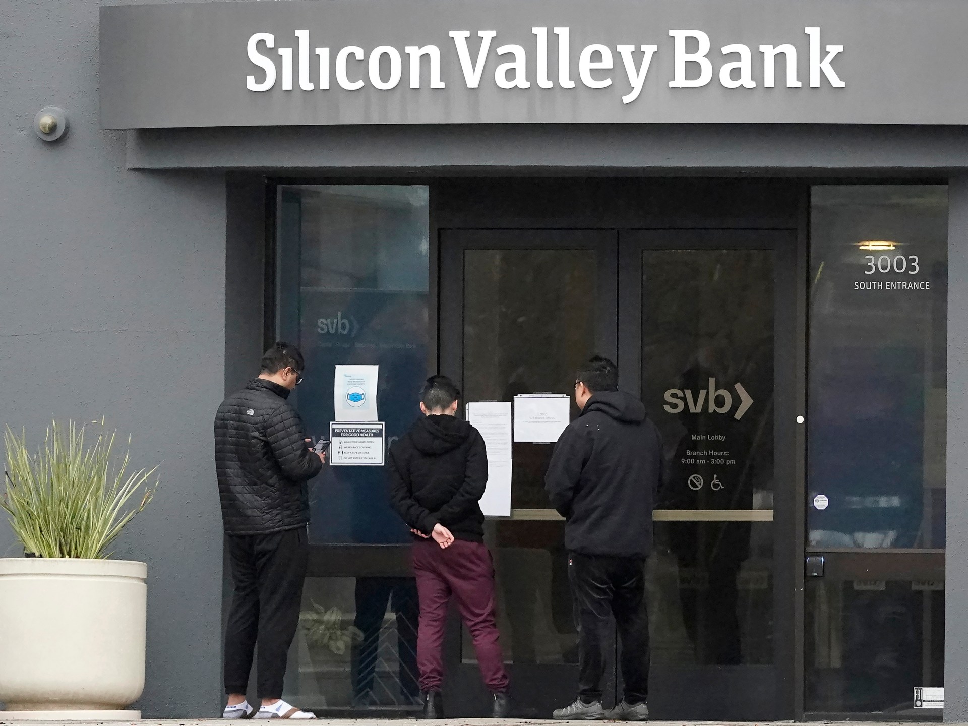 US guarantees Silicon Valley Bank deposits amid bank crisis fears | Banks