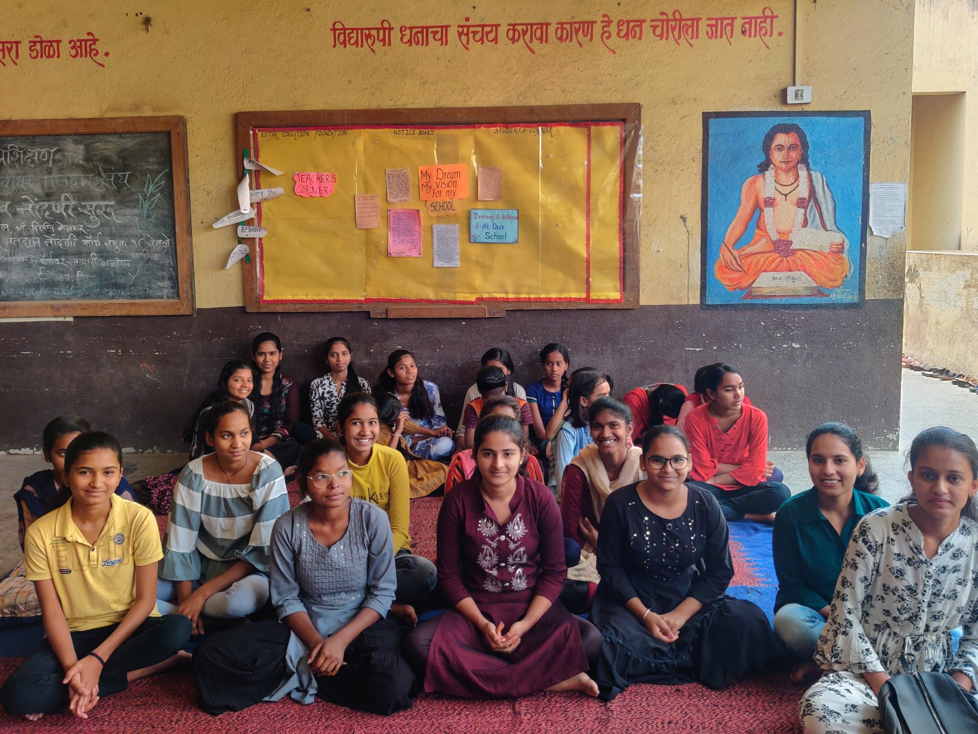 How two teachers in India are helping poor girls stay in school
