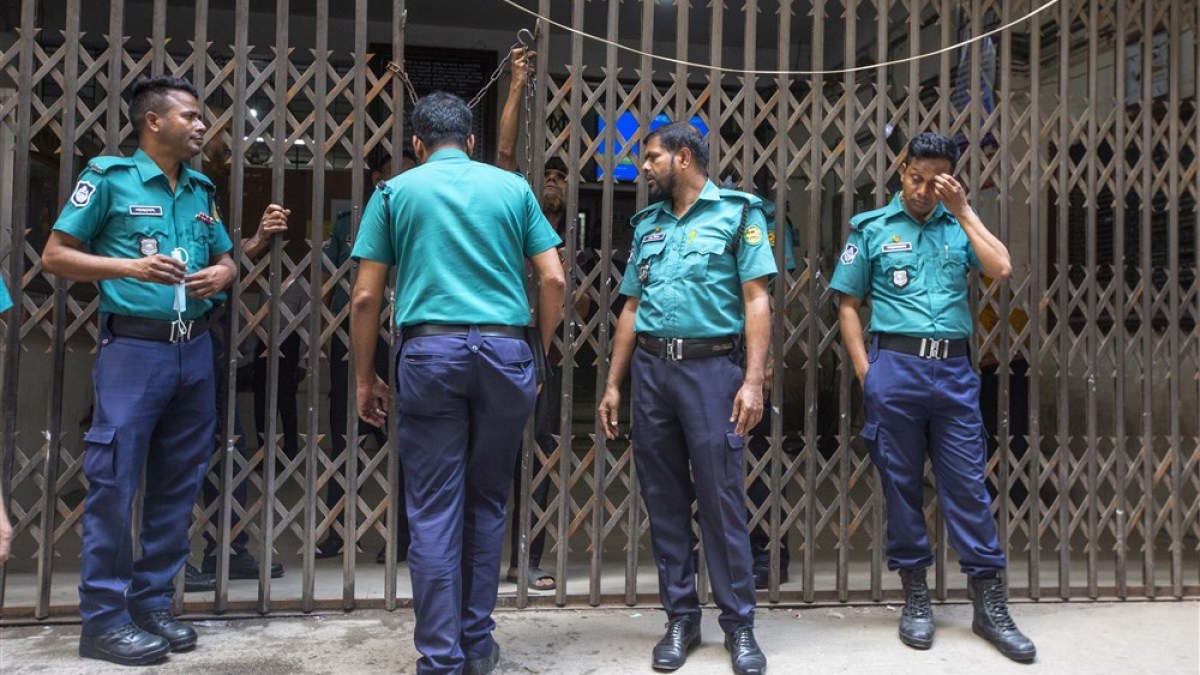 Bangladesh menangkap empat wanita yang dilempari batu dan dirajam dengan tongkat karena hubungan |  Berita