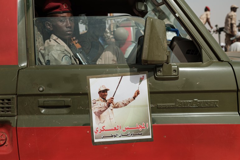 Kerusuhan Sudan: Apa itu Pasukan Pendukung Cepat?  |  Berita