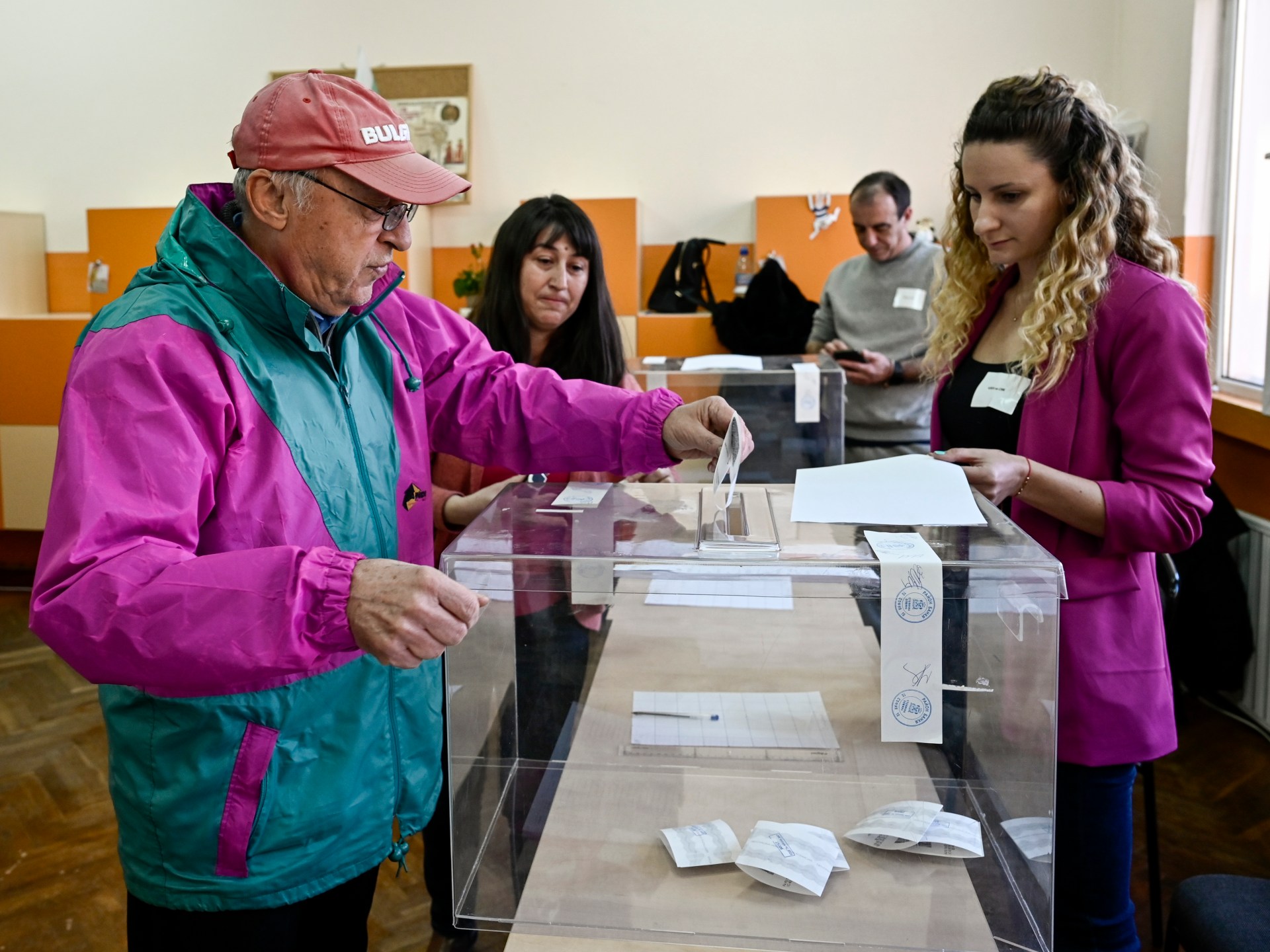 Bulgarians vote in fifth parliamentary elections in two years | Information