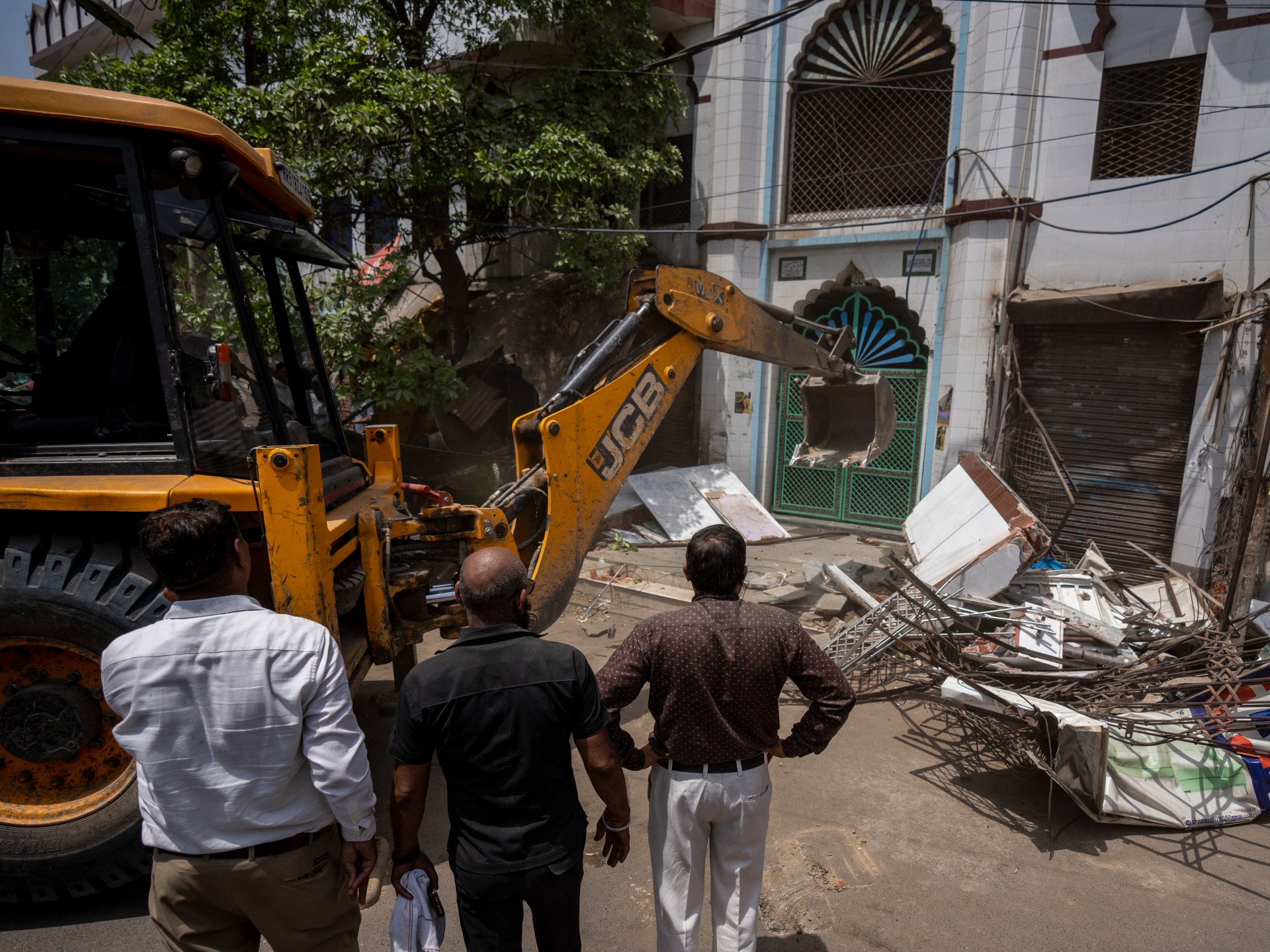 Politik Kiamat: Mengapa Modi Ingin Menghancurkan Masjid India |  Politik