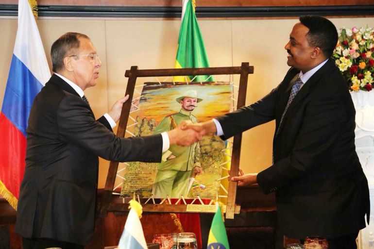Minister Workneh Gebeyehu presented the portrait of colonel Nikolay Stepanovich Leontiev as gift to his Russian counterpart Minister Sergey Lavrov.