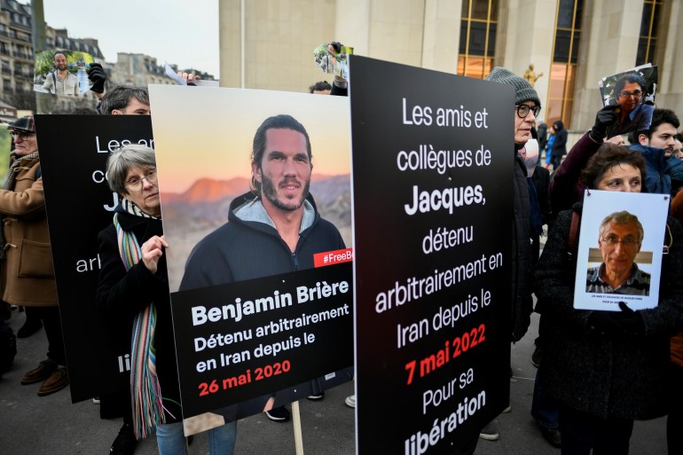 Due francesi lasciano l’Iran dopo essere stati scarcerati: Parigi |  Notizia