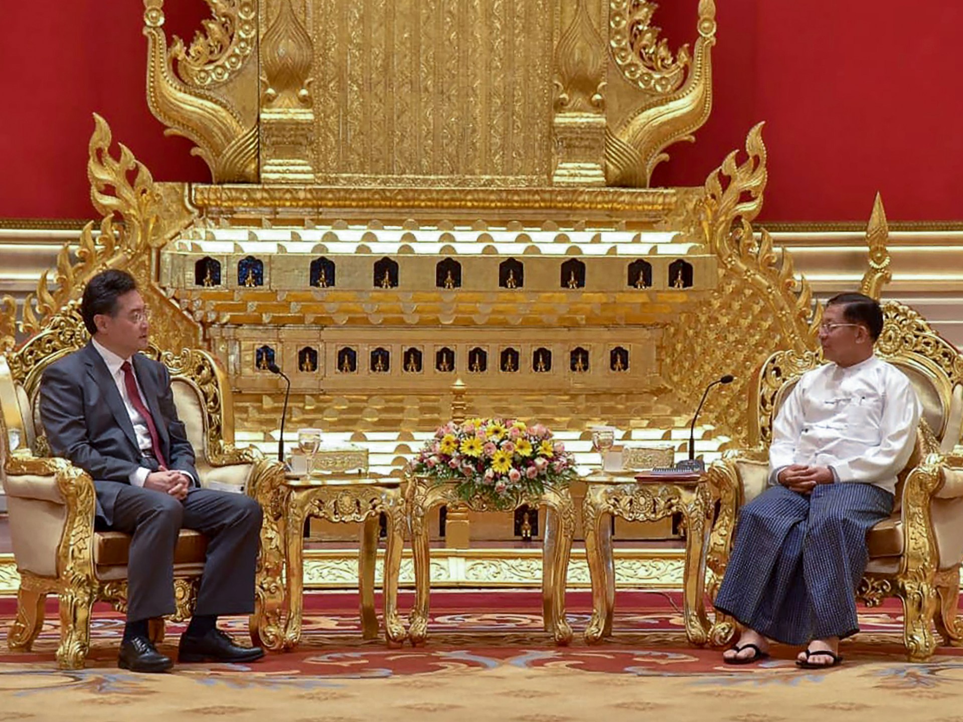 Menlu China Ekspresikan ‘Persahabatan’ Saat Berkunjung ke Myanmar |  Berita Politik