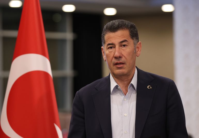 Turkish presidential candidate Sinan Ogan speaks at a press conference on May 14.
