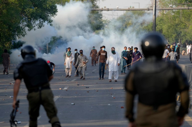 Pakistan protests after Imran Khan's arrest