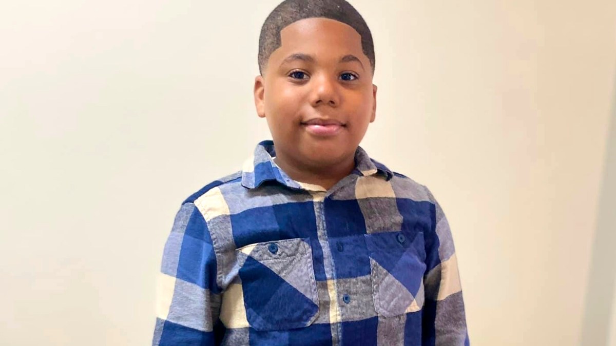 Keluarga Mississippi mengajukan dakwaan setelah polisi menembak putranya, 11 | Berita