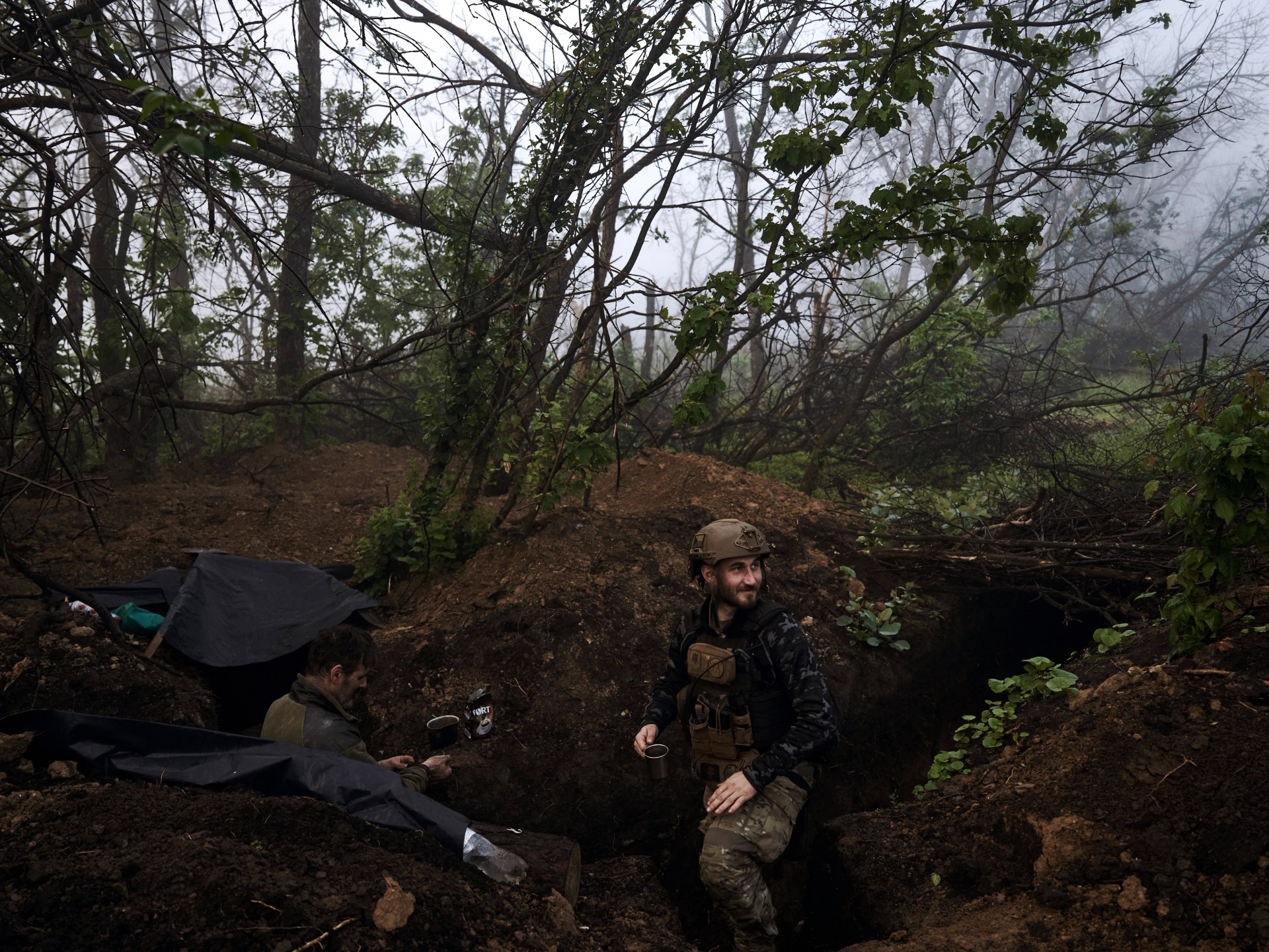 Ukrajina tvrdí, že Rusko zmírnilo své útoky na Bakhmut, aby se přeskupilo |  Zprávy o válce mezi Ruskem a Ukrajinou