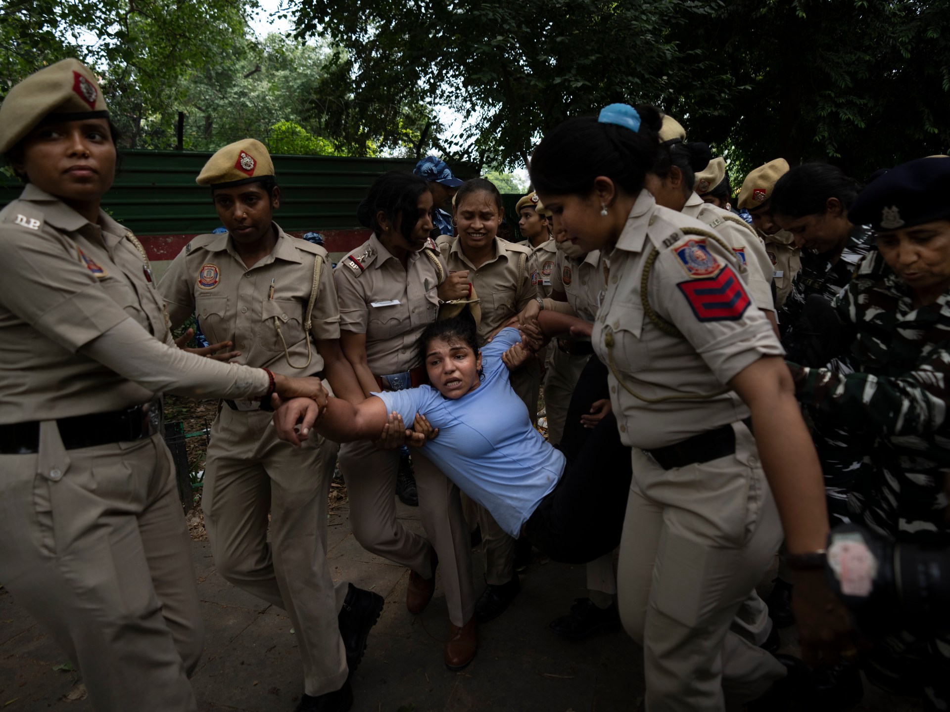 « Dictature » : des lutteurs indiens protestataires accusés d’émeutes |  L’actualité des agressions sexuelles