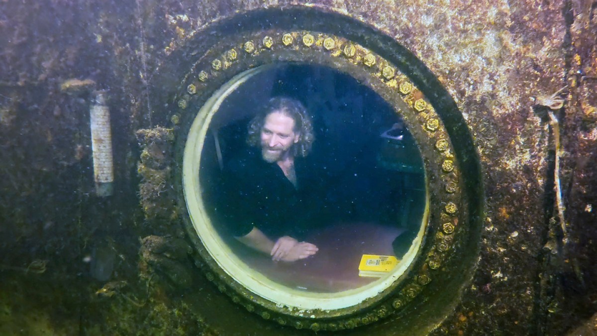 Dr. Deep Sea: hombre estadounidense rompe récord mundial de tiempo viviendo bajo el agua |  noticias de ciencia y tecnologia