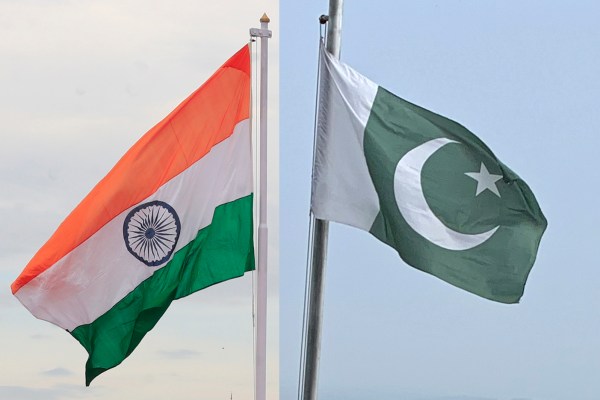 САЩ подкрепят преки преговори между Пакистан и Индия след изявлението на Шариф