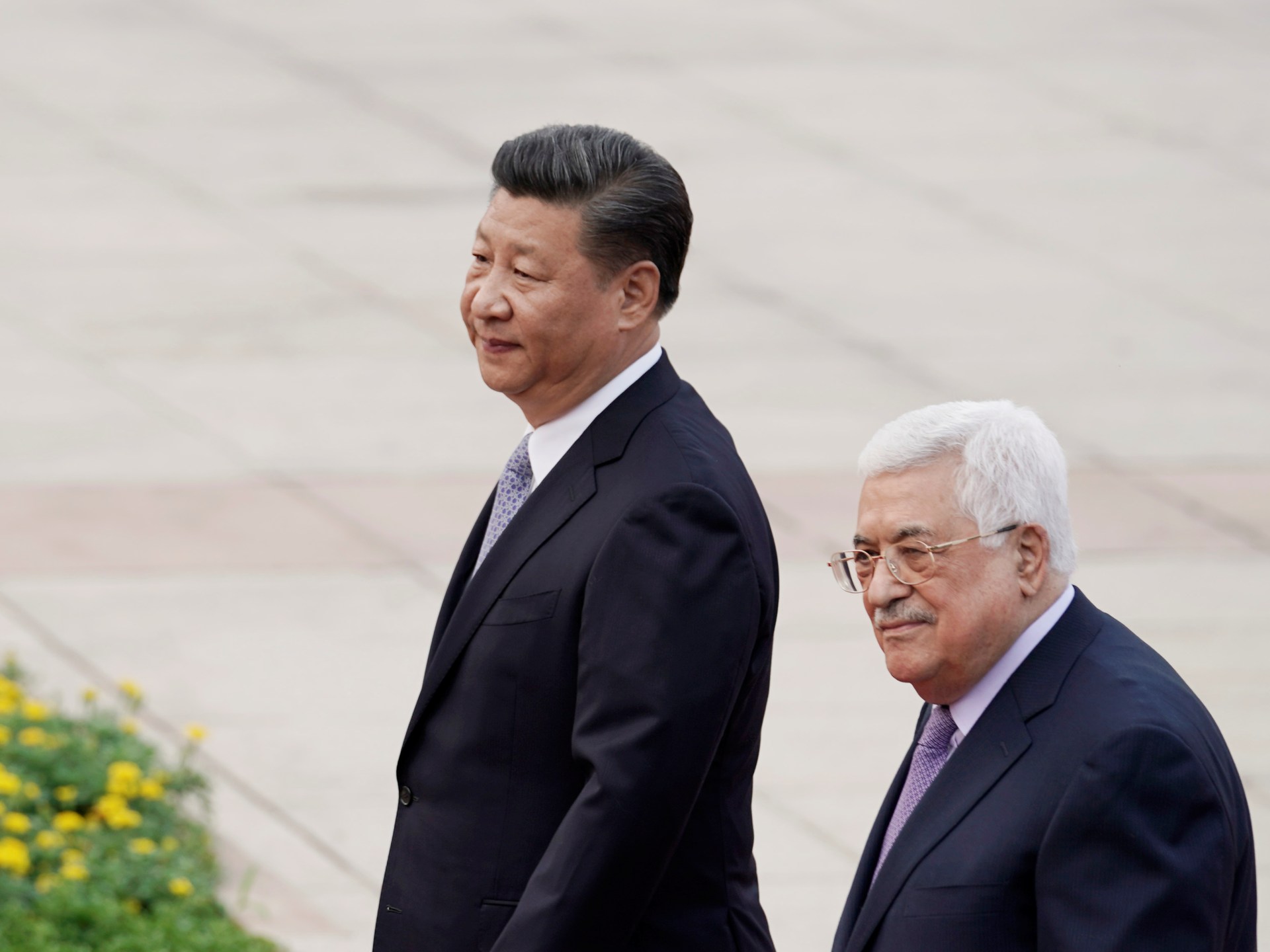 الرئيس الفلسطيني محمود عباس يصل الصين  أخبار السياسة