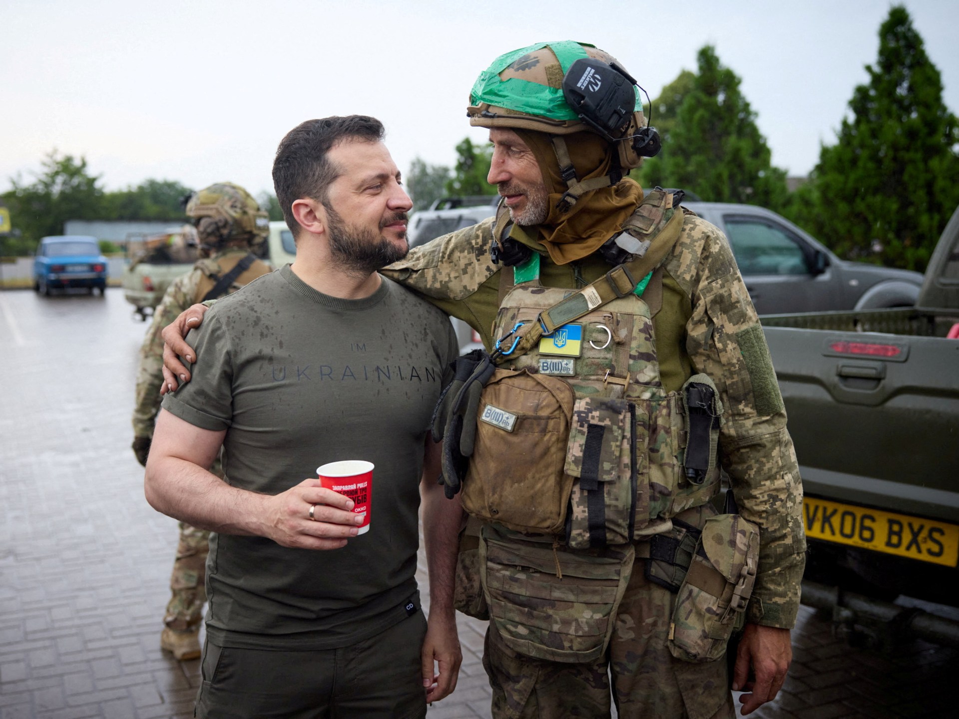 Зеленский заявил, что войска будут наступать «по всем направлениям» |  Российско-украинские военные новости