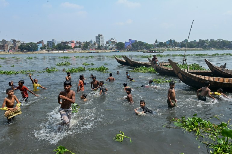 Bangladesh menghadapi pemadaman listrik yang lama di tengah gelombang panas terburuk dalam beberapa dekade |  Berita Energi
